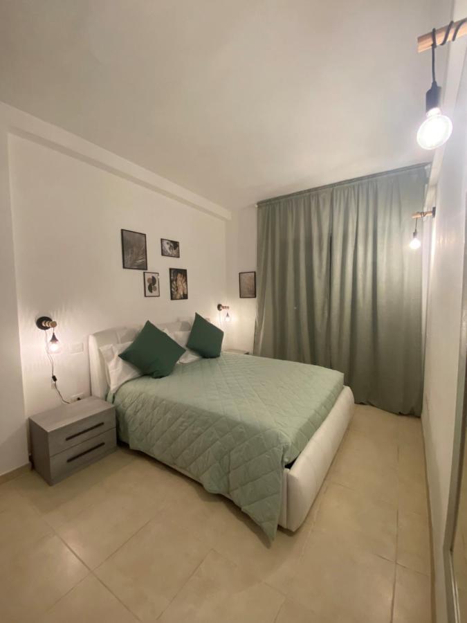 Civico 107 - Apartment With Private Parking Quartu SantʼElena Exterior foto